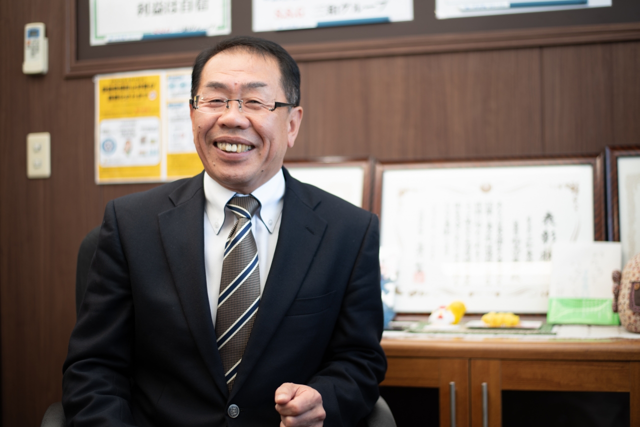 株式会社 三和食鶏 代表取締役 稲毛田英樹 株式会社 三和食鶏 代表取締役 稲毛田英樹